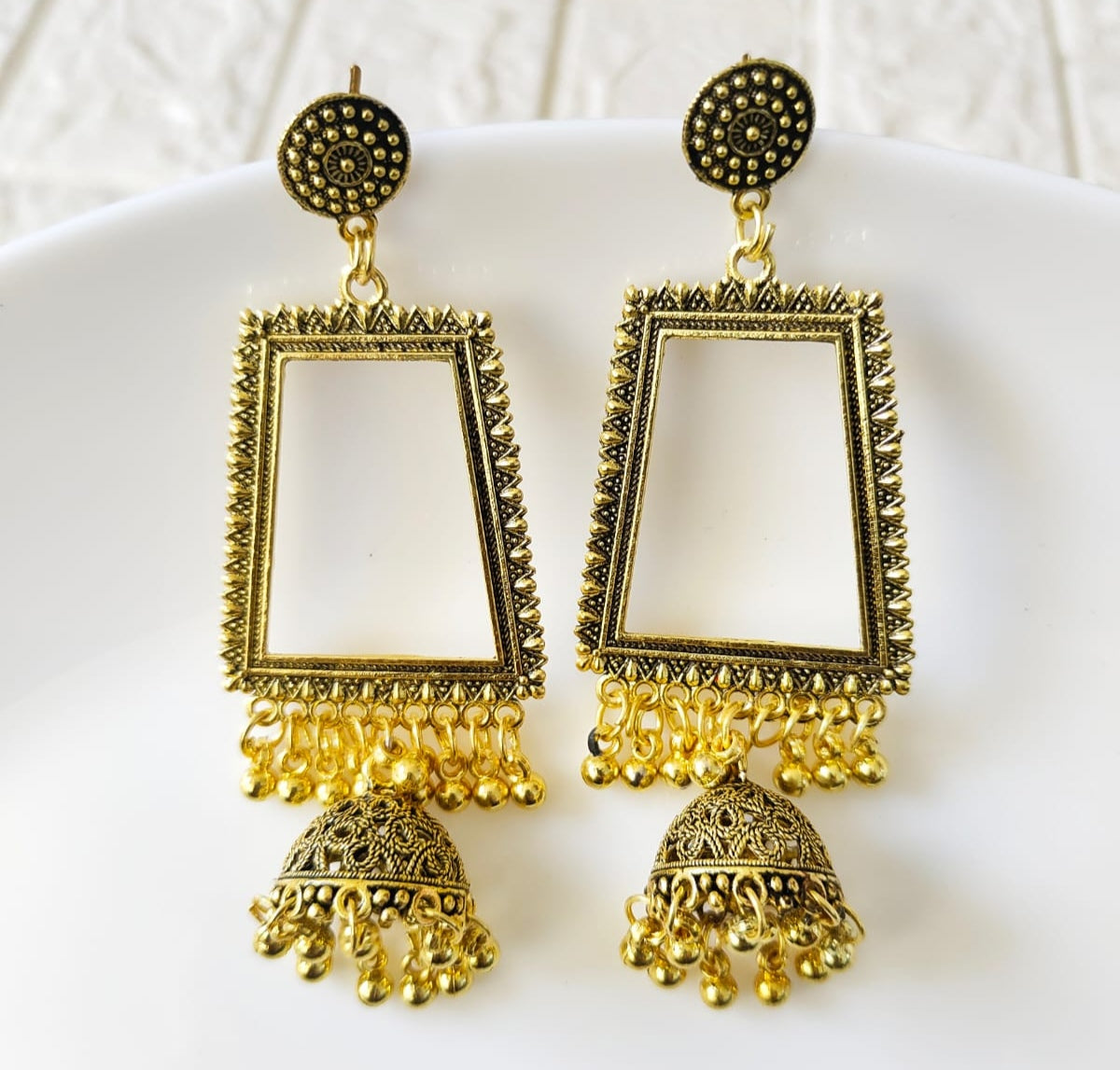 Trapezium Hanging Jhumka Base