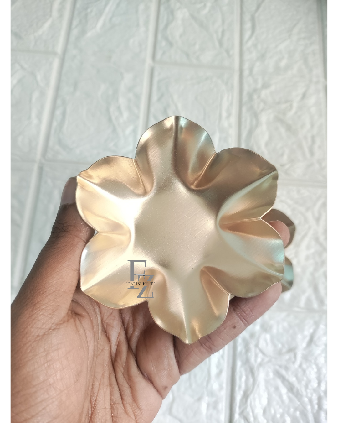 6 Petal Flower Urli - 1 Piece