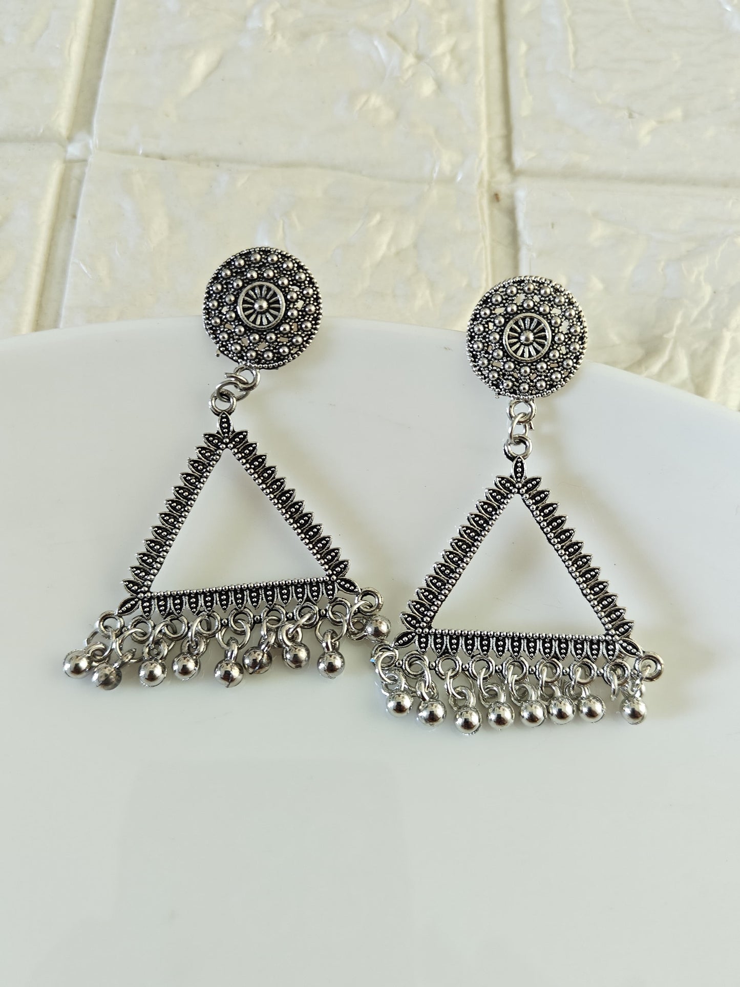 Silver Triangle Jhumka Base - 1 Pair