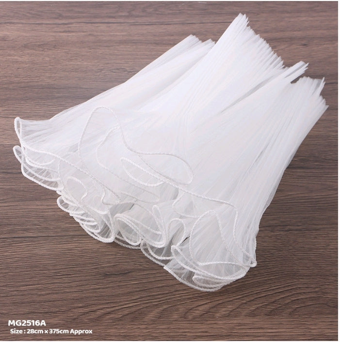 Net Wrinkled White Wrapping