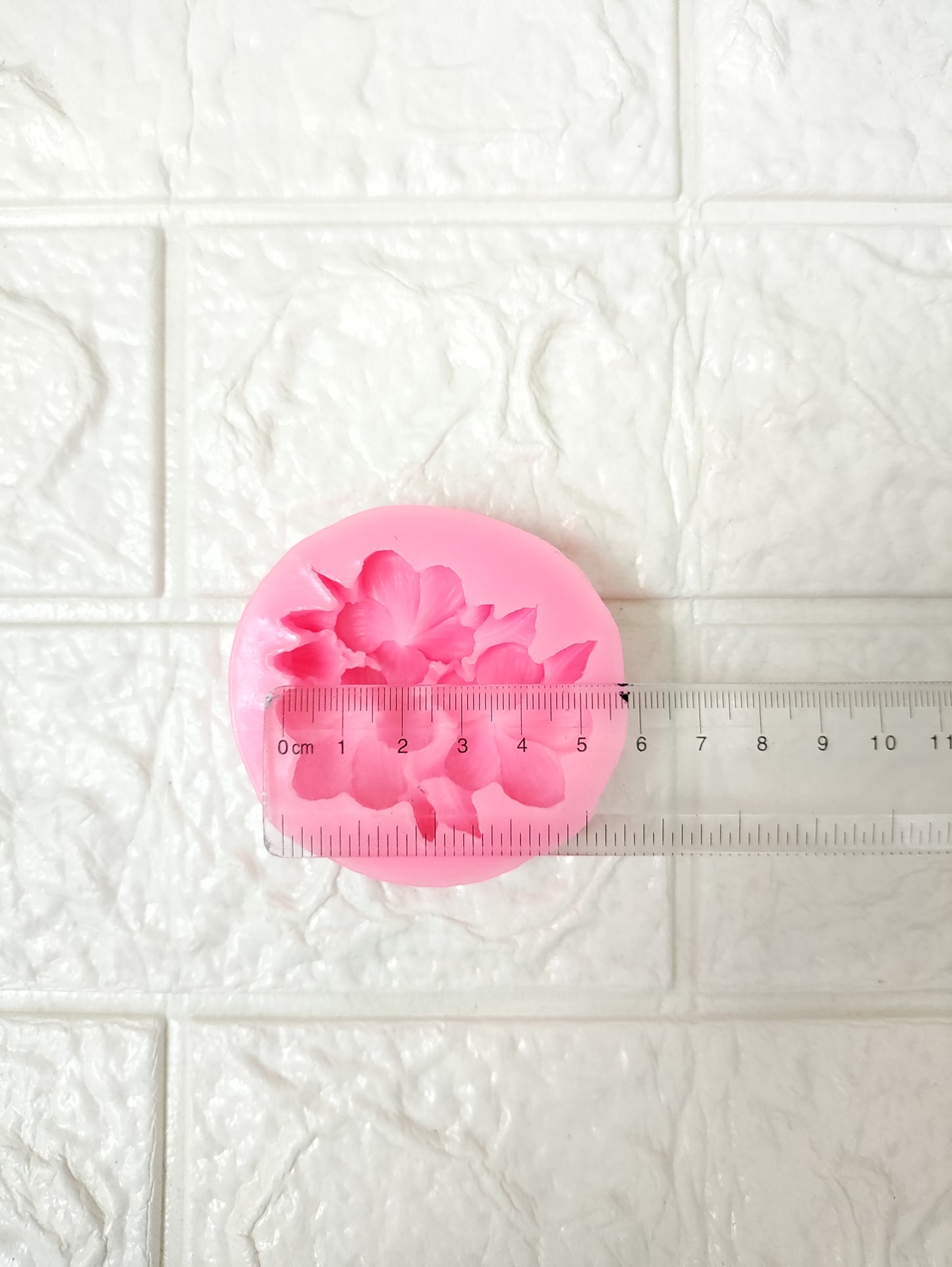 3 Flower Candle Mould