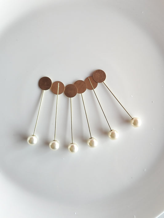 Pearl Brotch Pin - 2 Pieces