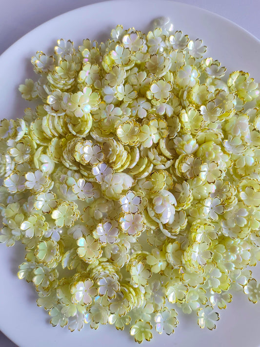 Dual Shade Acrylic Flower Beads Pale Yellow - 20 grams