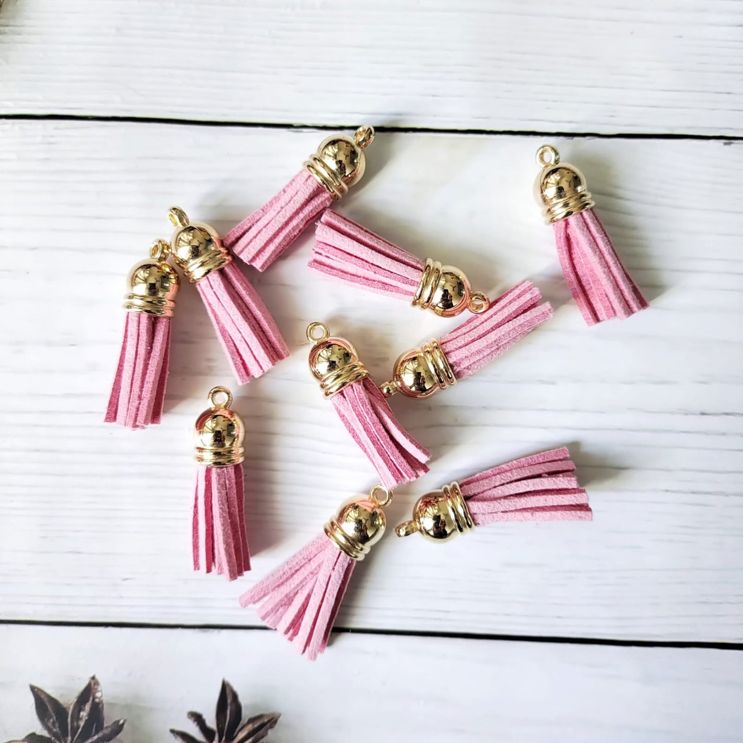 Leather tassels - Pink