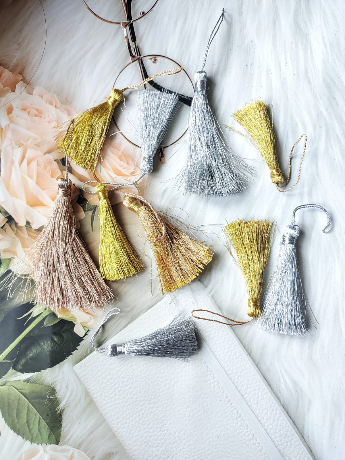 Gold and Silver tassels -10pcs