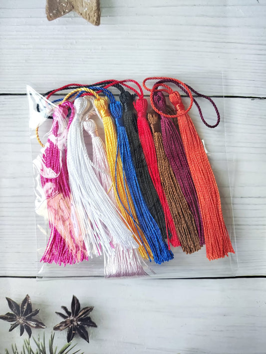 Mixed Tassels with same knot -12cm