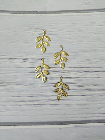 Curved Metal leaf - 1 Piece