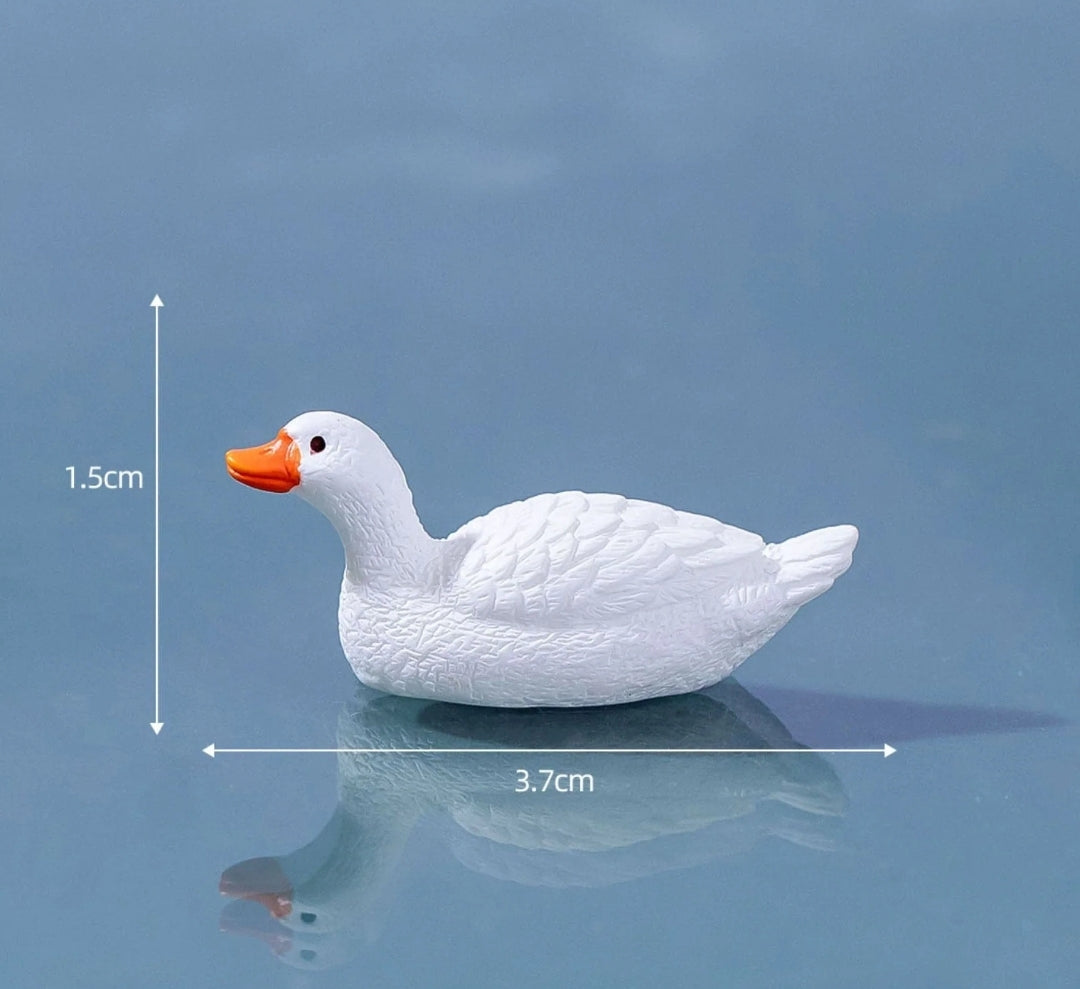 Left White Goose Miniature