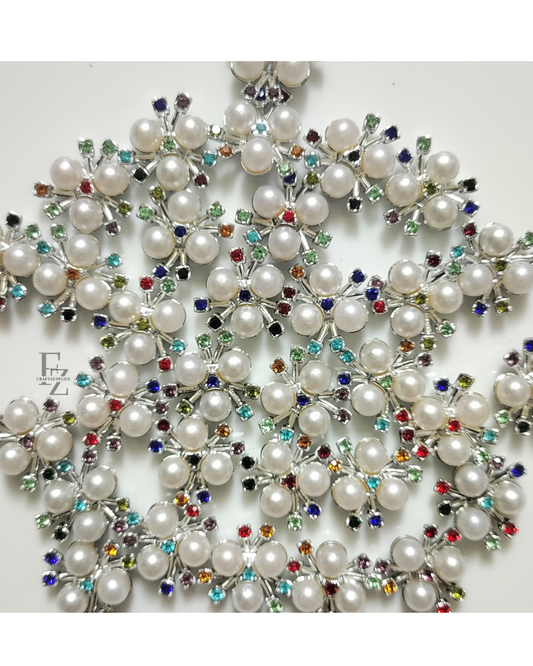 3 Pearl Brooch Multi Color - 1 Piece