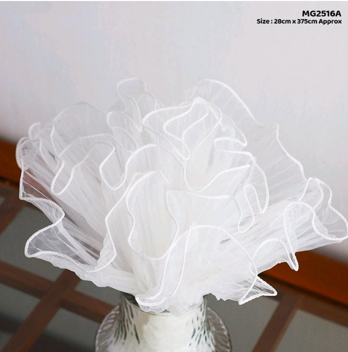 Net Wrinkled White Wrapping