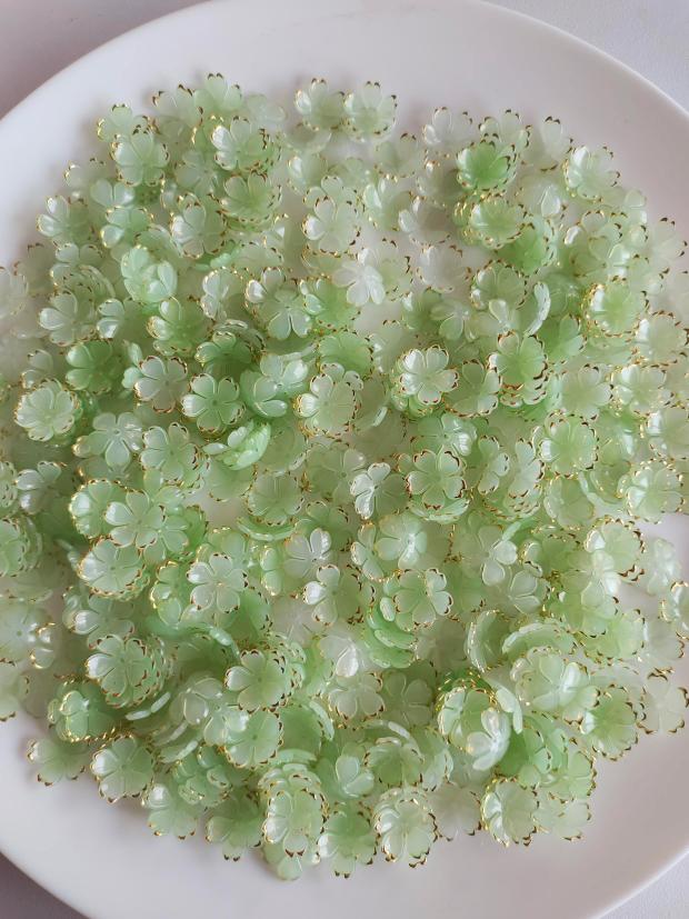 Mini Acrylic Flower Green - 20 grams