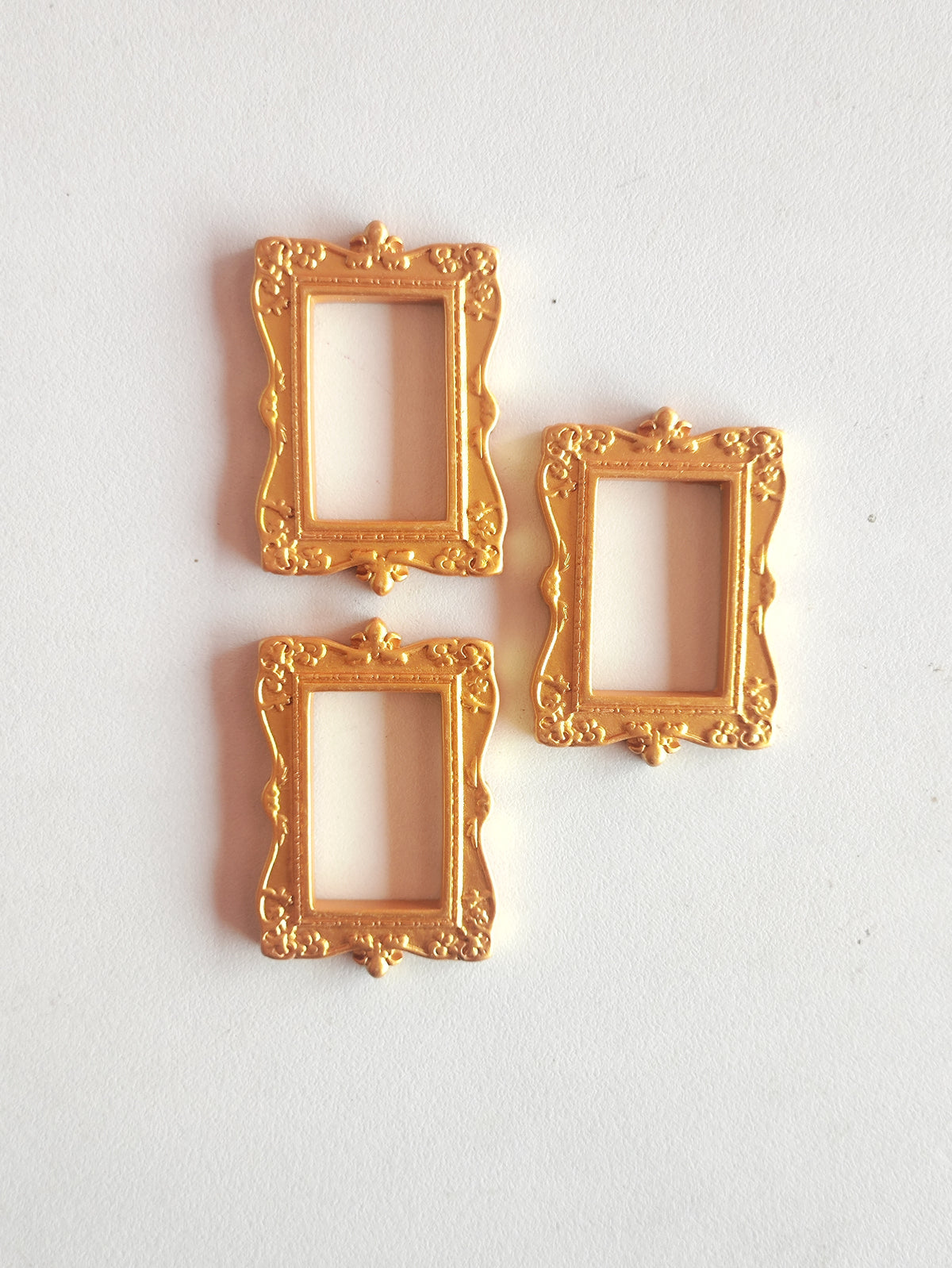 Gold Rectangle Frame - 1 Piece
