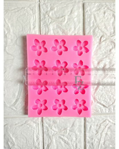 12 Cavity Flower Candle Mould