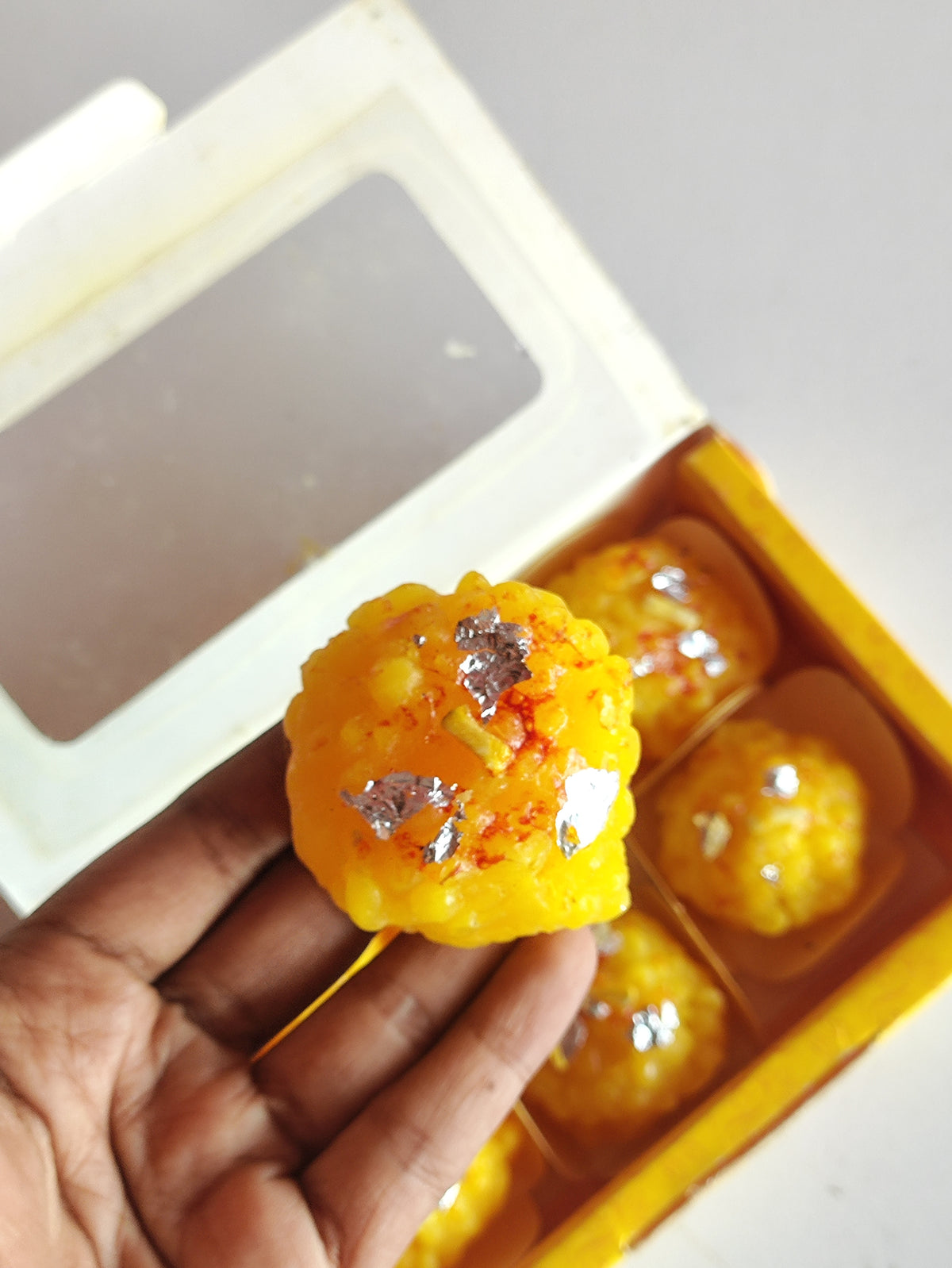 Big Laddu Yellow Candles - Set of 6 Pieces