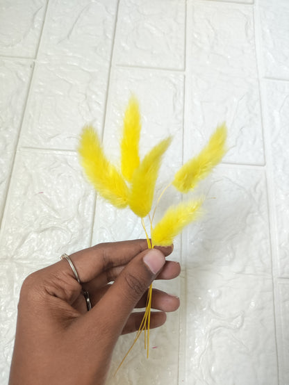 Bunny tails Yellow - 5 Pieces