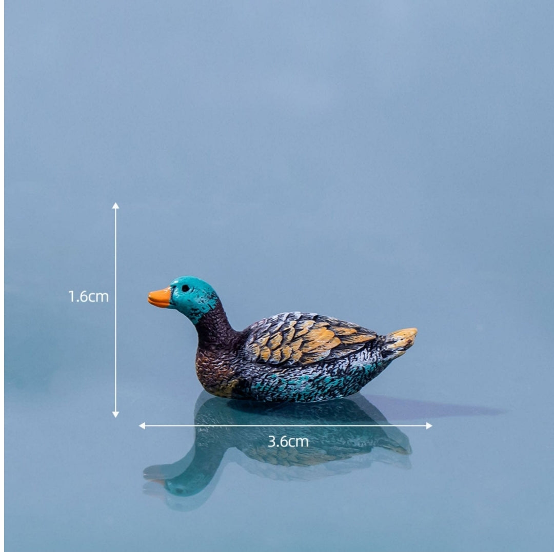 Head Up Mandarin Duck Miniature