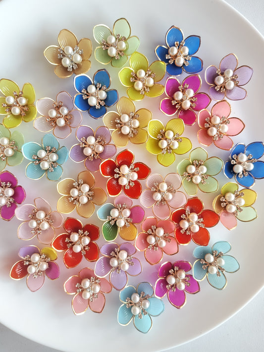 Ready Acrylic Flowers - Mix of 100 Pieces