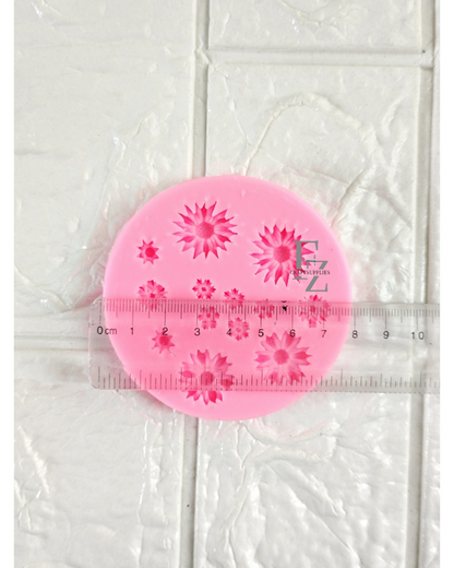 Mini Daisy Candle Mould