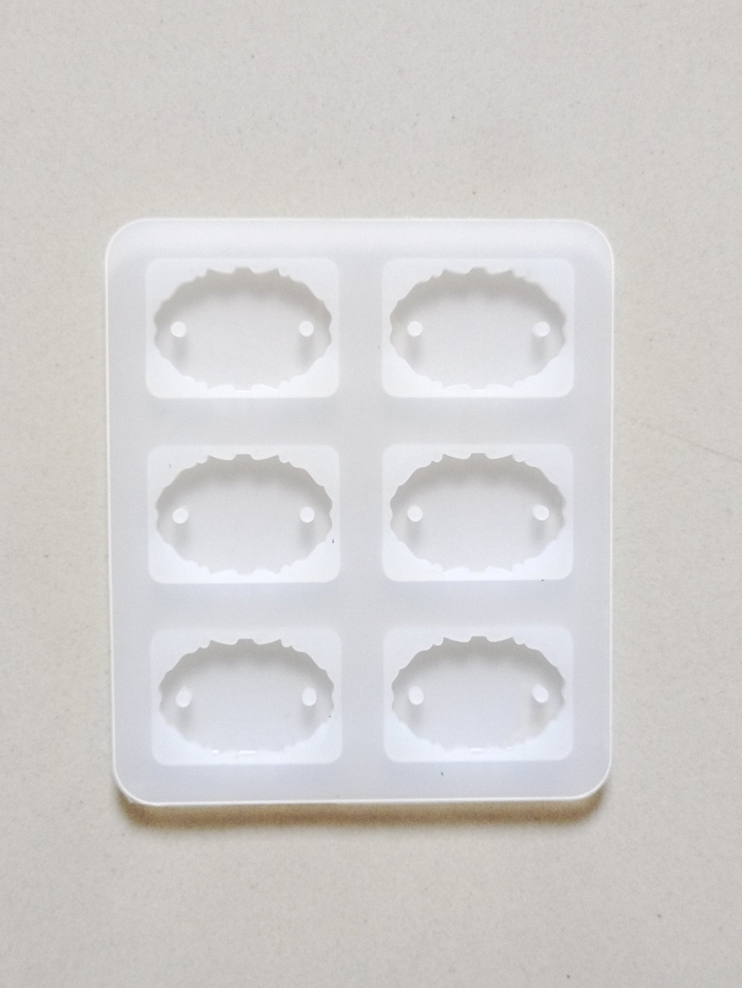 Oval Irregular Rakhi Mould