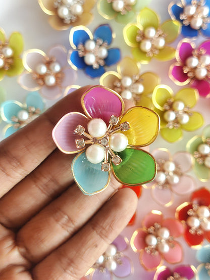 Ready Acrylic Flowers - Mix of 100 Pieces