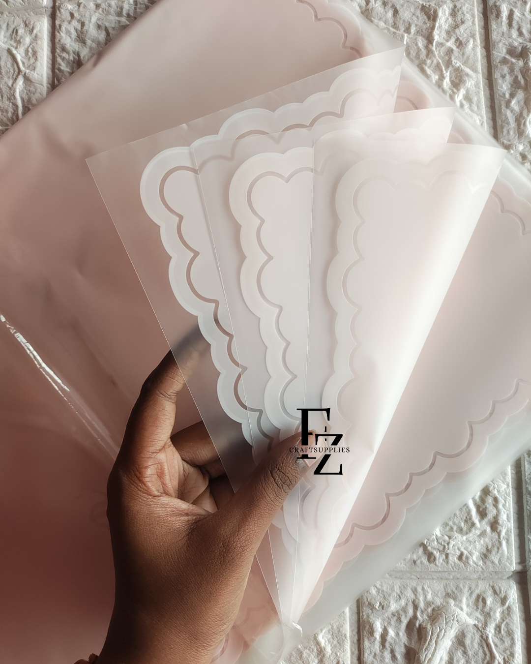 Pink with White Border Bouquet Wrapping Sheet - 5 Sheets
