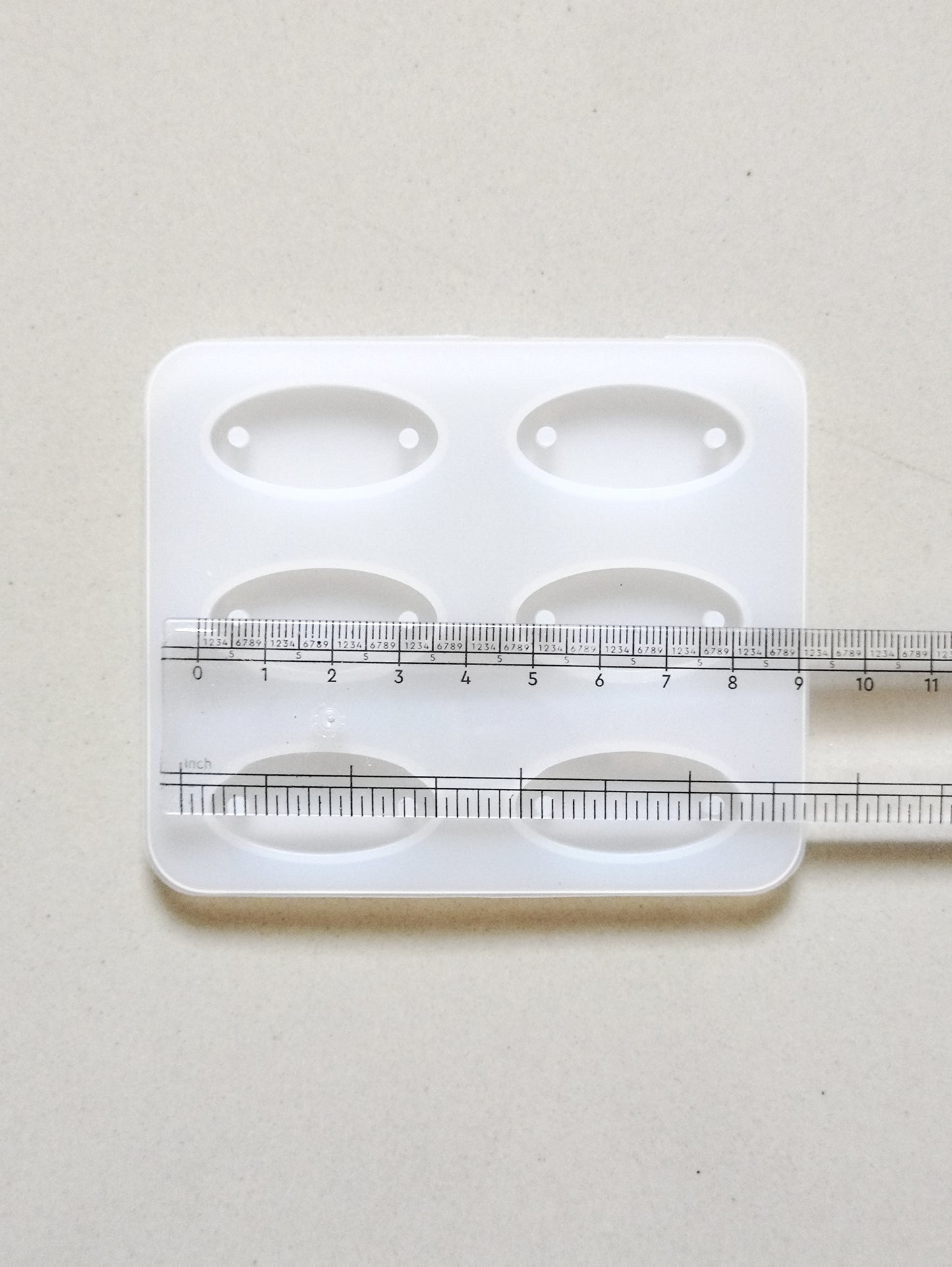 Oval Rakhi Mould