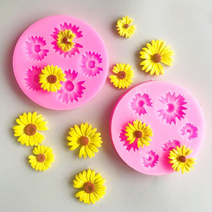 5 Cavity Flower Candle Mould