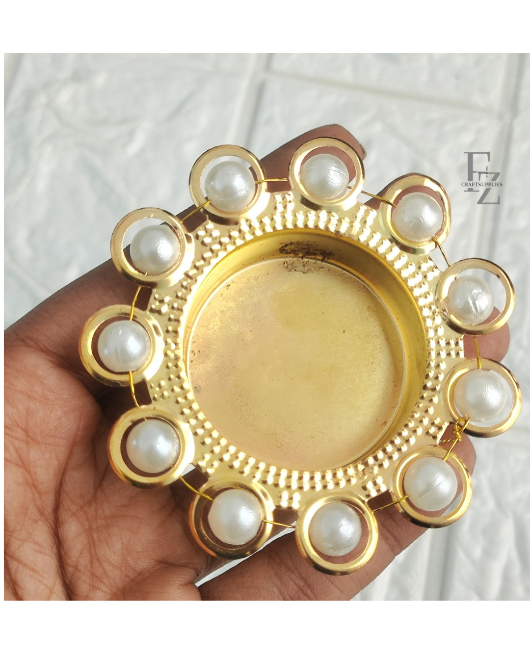 Metal T Light Holder - 1 Piece