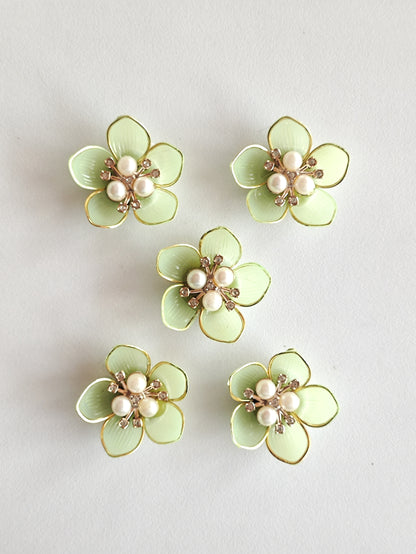 Ready Acrylic Flower Green - Pack of 5